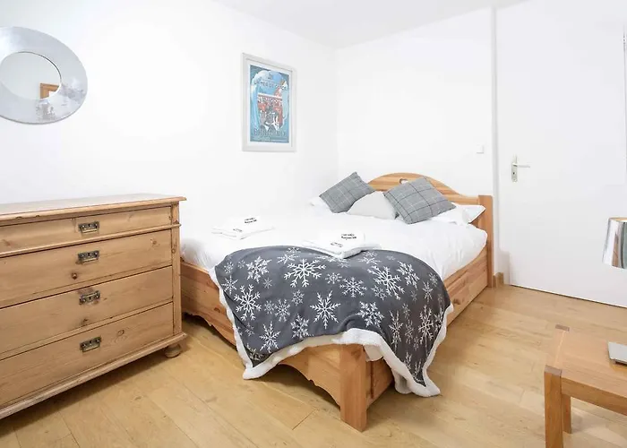 Apartman Le Cretet 2 - Year