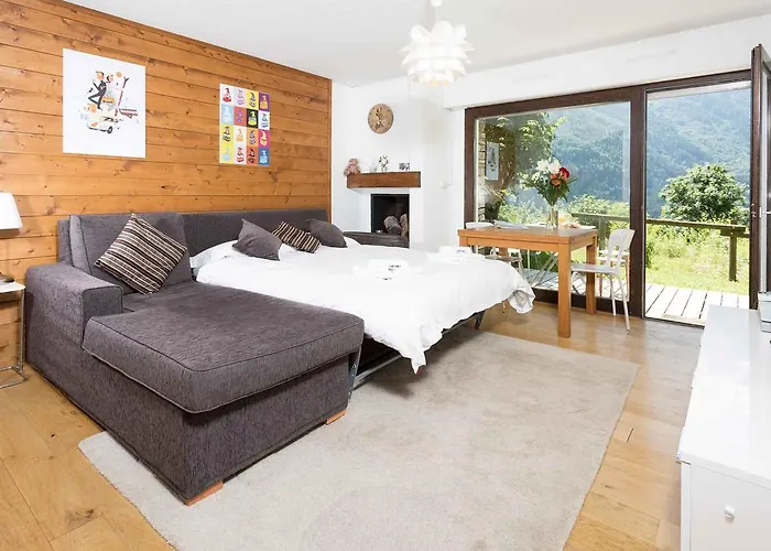 Le Cretet 2 - Year Chamonix